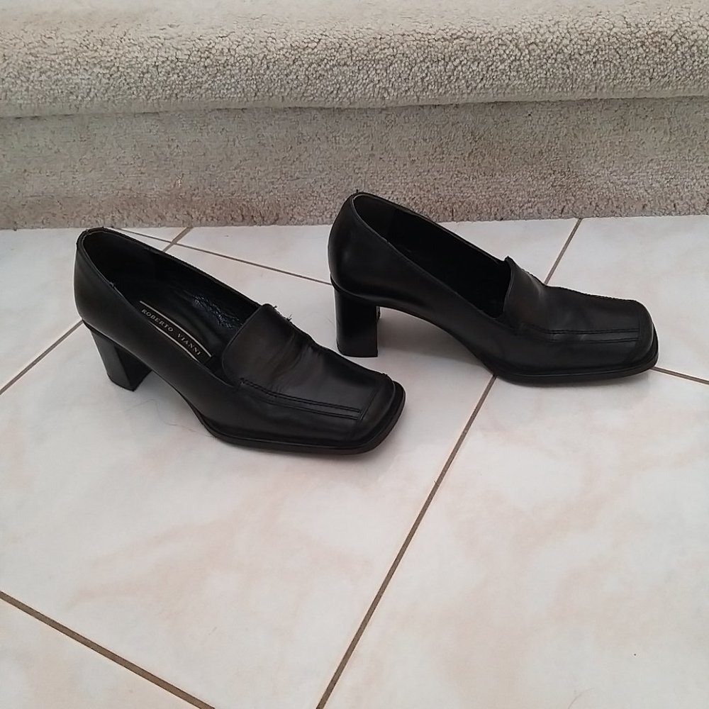 ROBERTO VIANNI  Leather Block Heel Pumps  - Size 36 - Pre-Owned